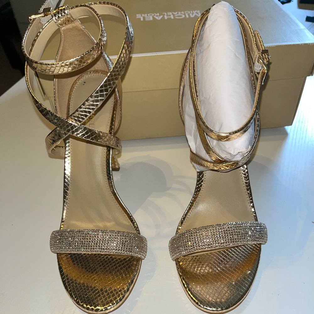Never worn Michael Kohrs Astrid Sandal